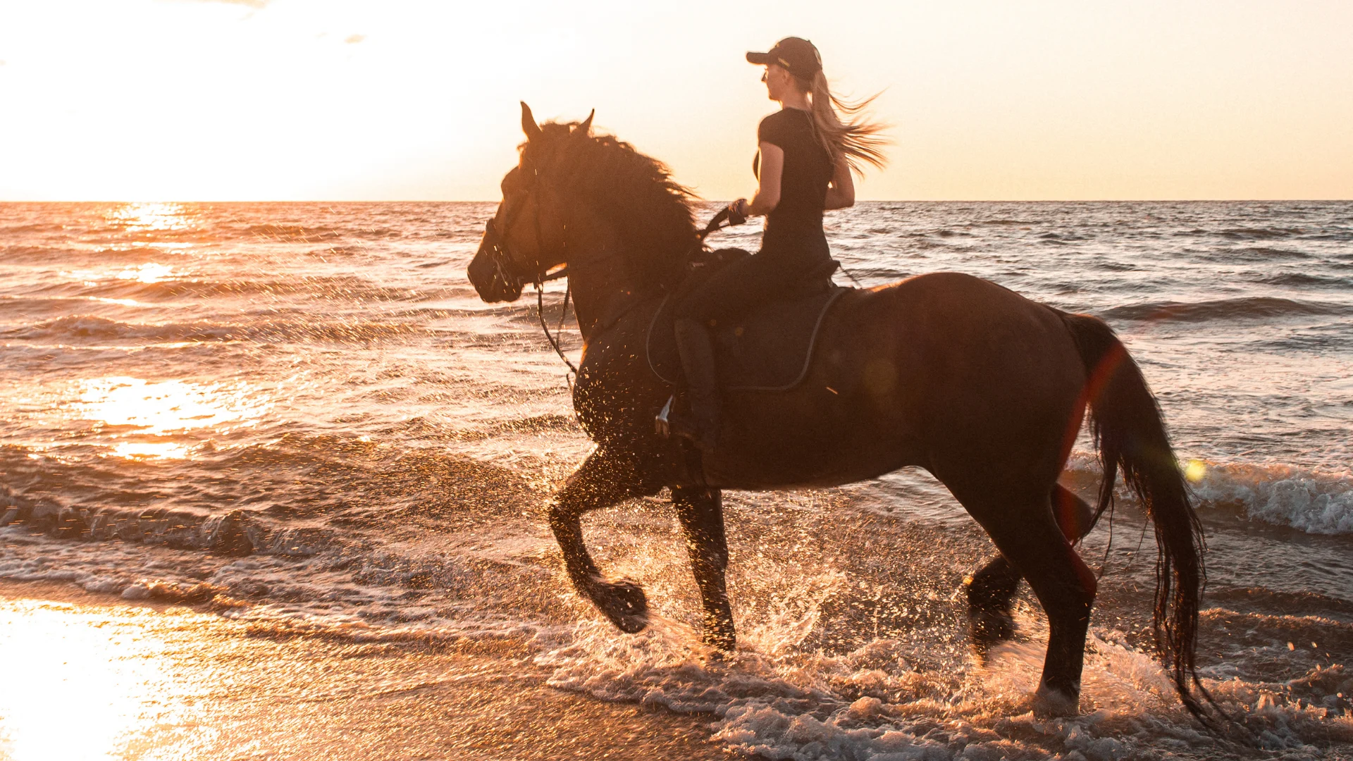 beach horse riding riambel beach
