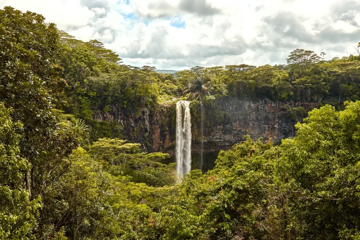 chamarel waterfall viewpoint mauritius 1 e1704634467979